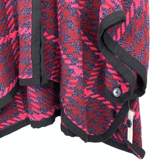 Modcloth Little Plaid Riding Hood Cape Poncho Womens Size M Pink Red Multi NEW - Picture 4 of 7